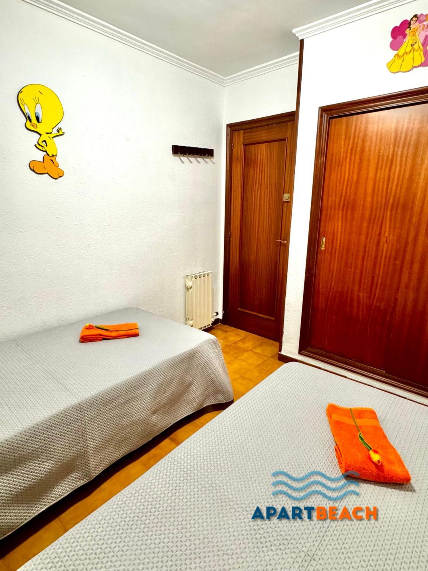 ApartBeach MARINA PLAYA Climatizado Piscina y Parking Cambrils Exterior foto